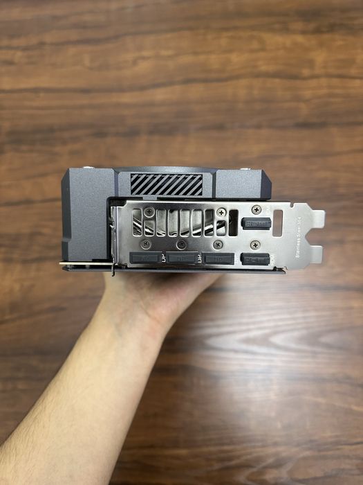 ASUS TUF Gaming RTX 5070 OC Edition 12GB GDDR7