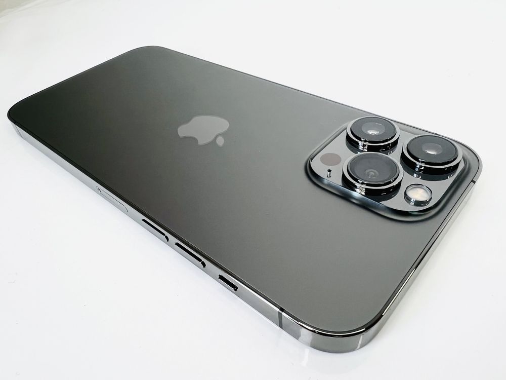Apple iPhone 13 Pro Max 256GB Graphite Отличен! Гаранция!
