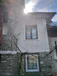 Vând casă + 3.932 mp teren în Arcani, aproape de Târgu Jiu
