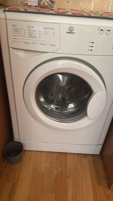 Продам стиральную машину