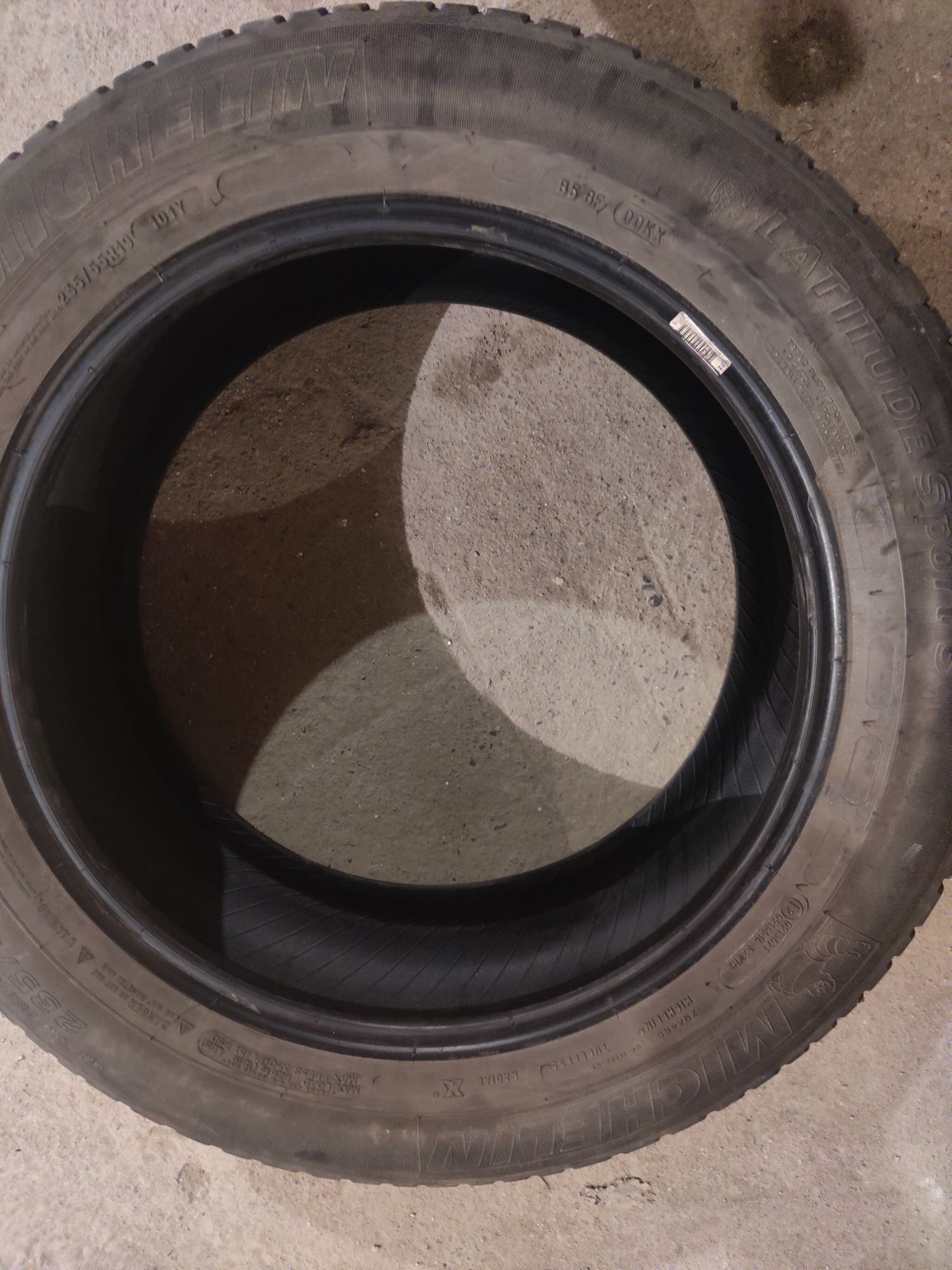 4 броя Гуми 235/35/19 Michelin