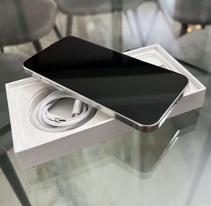 Iphone 15 pro max impecabil !