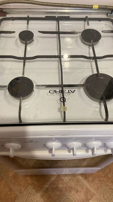 Продам газ плиту