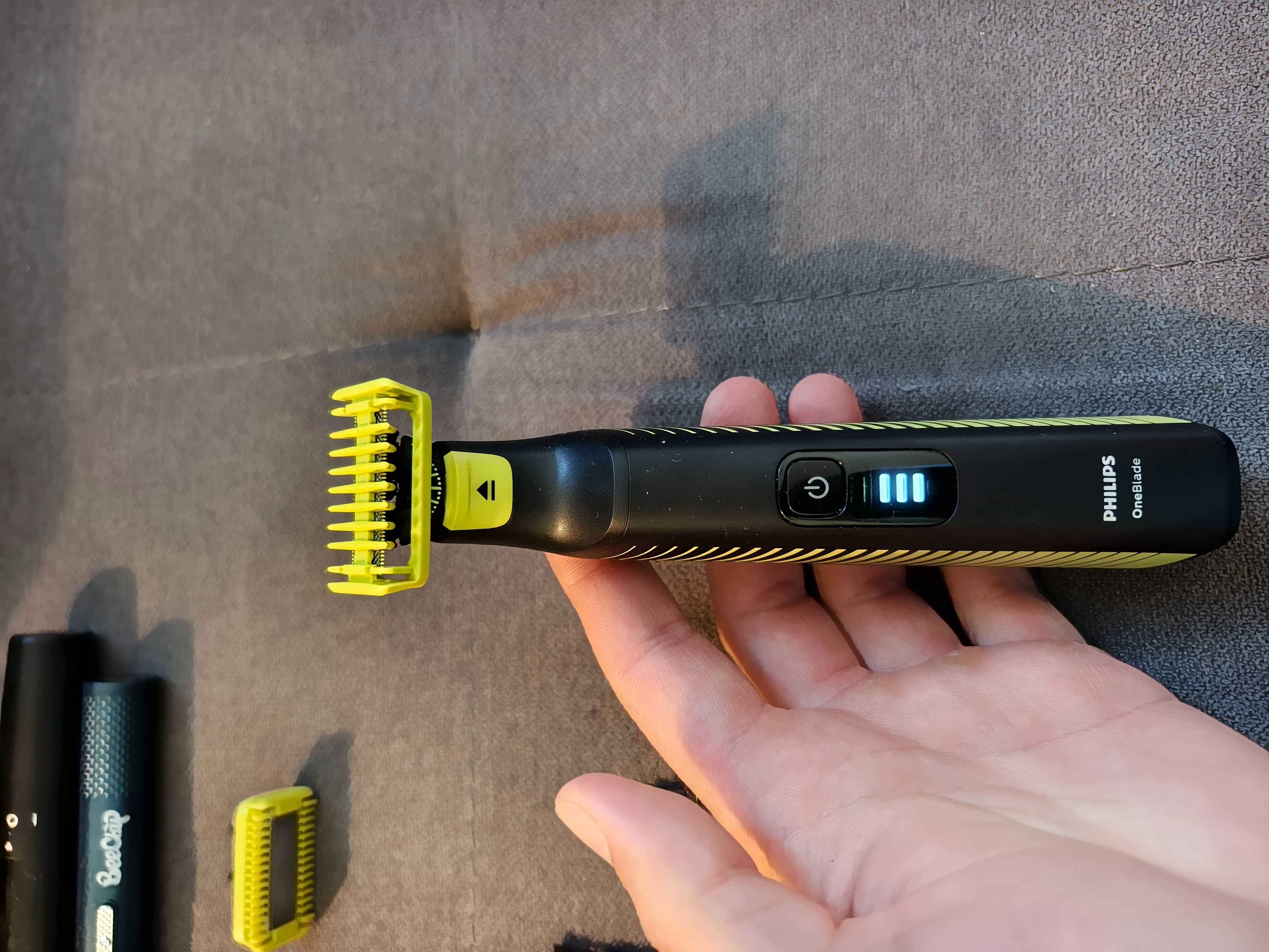 Тример за брада и тяло - OneBlade Pro 360 QP6552/30 Face + Body