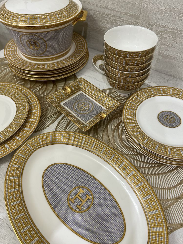 Продам сервиз оригинал Hermes