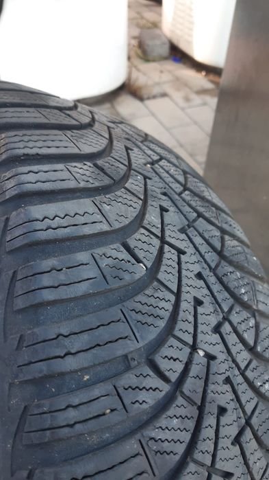 Anvelopa de IARNA 205/55/16  GoodYear