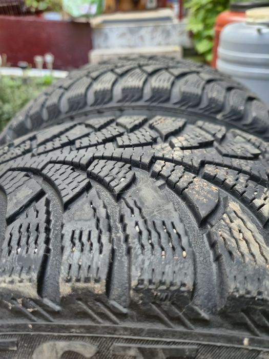 Roti iarna bmw 195/65 r15 5x120