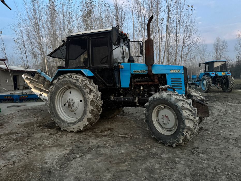 Беларус 1221.2 сотилади холати яхши 2018 йил