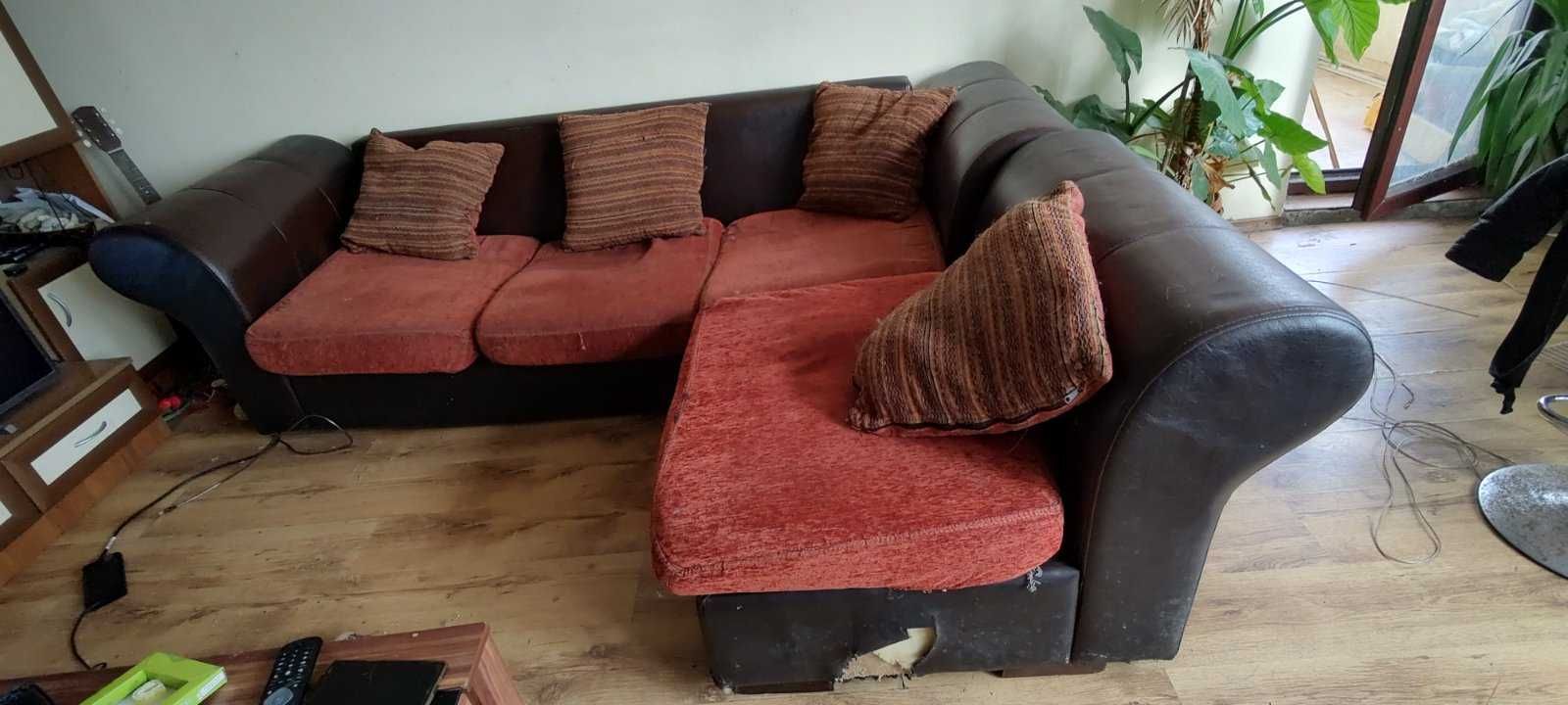 СПЕШНО продава се диван