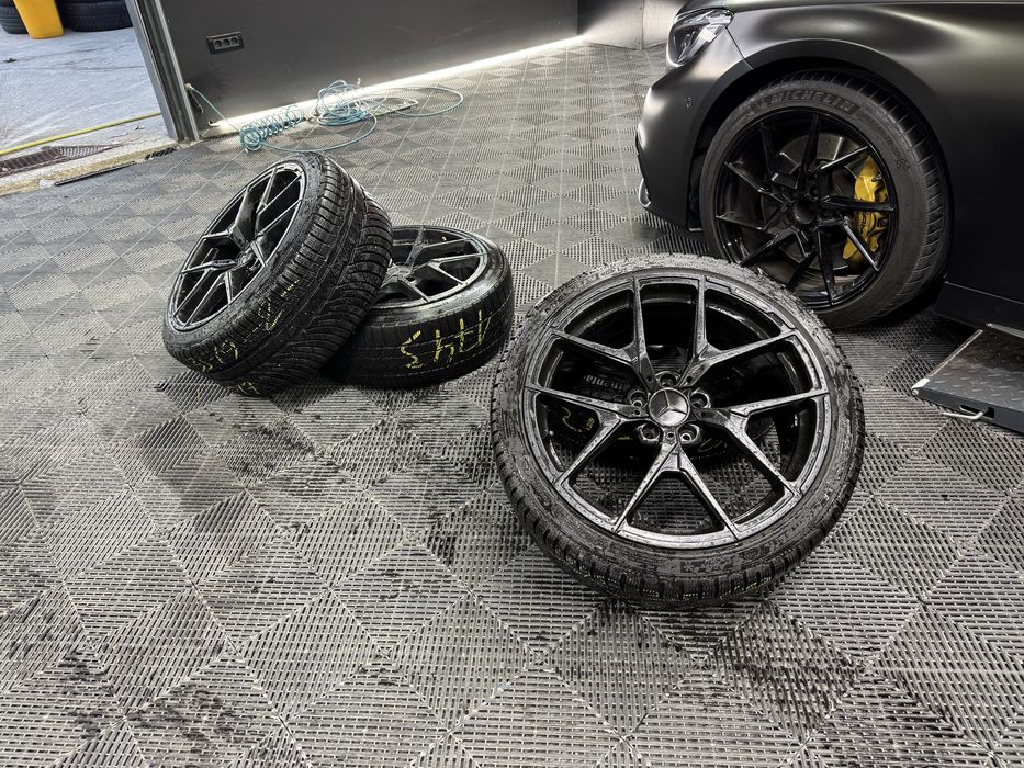 Jante 19"  5x112  2 latimi  Cauciucuri iarna