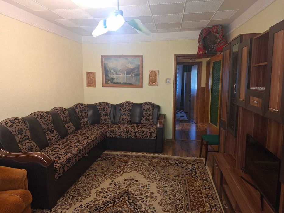 Inchiriere ap.3 camere, zona Alexandru cel bun