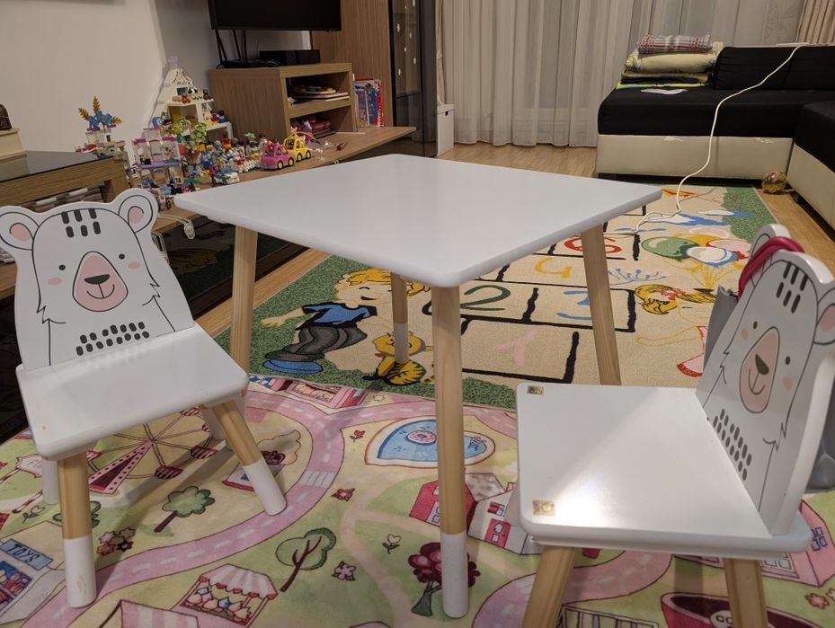 Set masa si 2 scaune