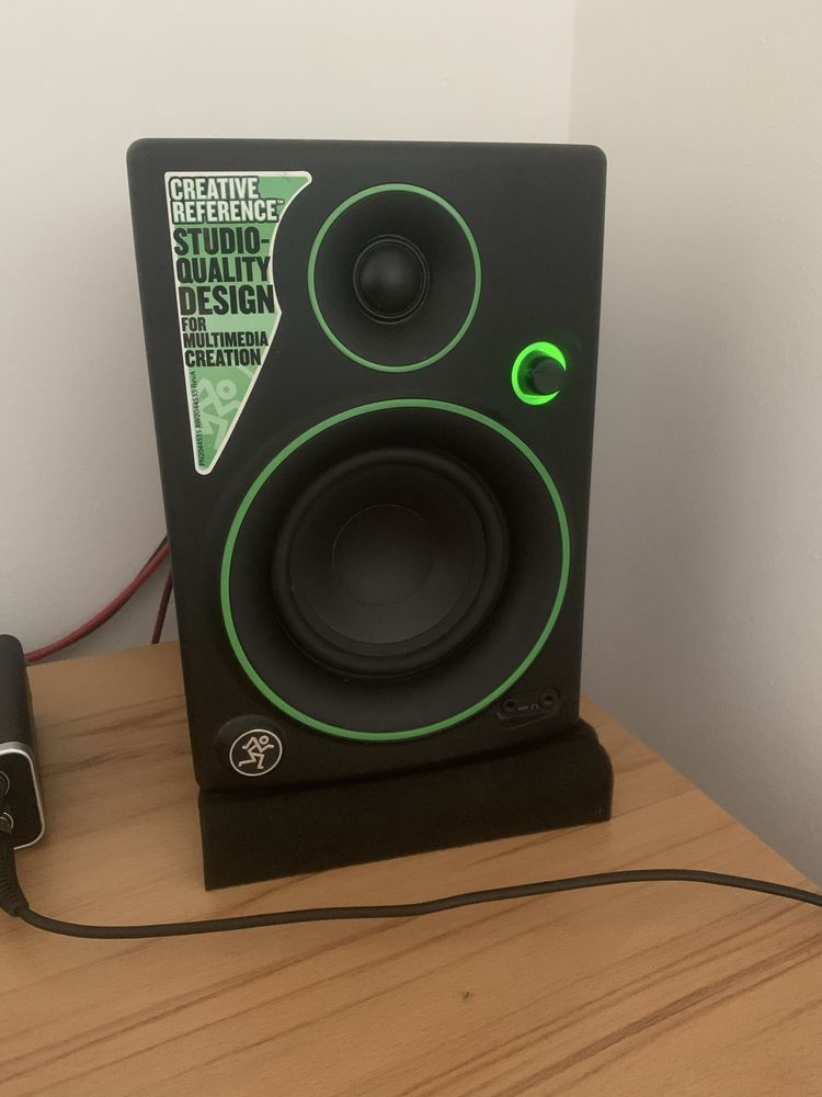 Monitoare studio Mackie CR4