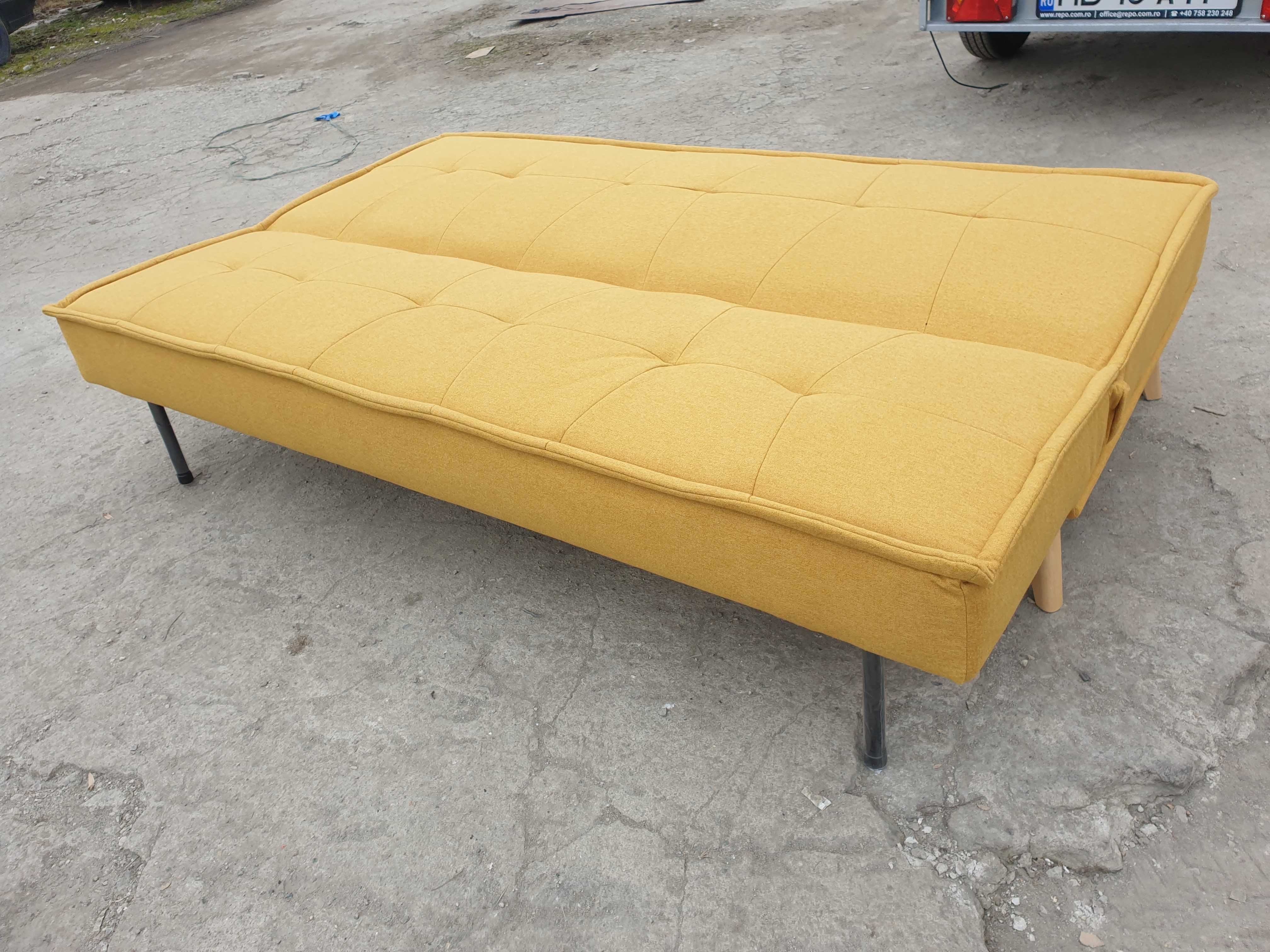 Canapeaua extensibila import-noua