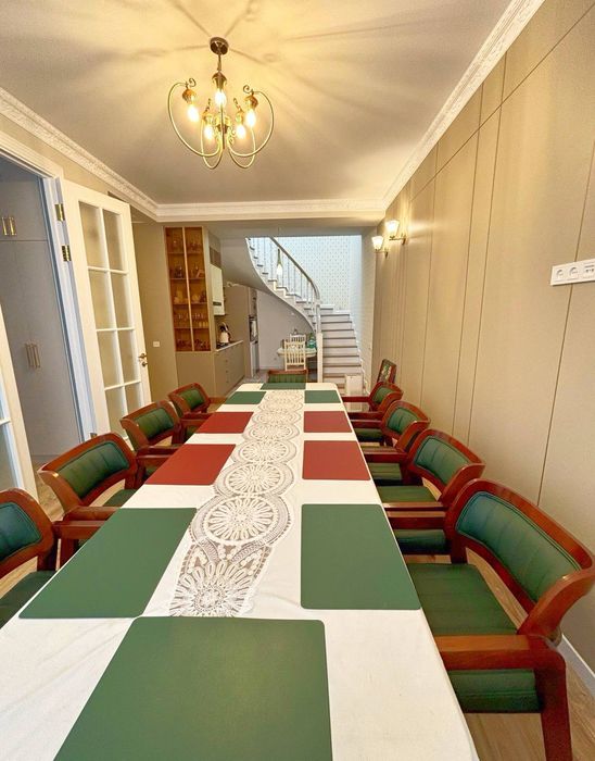 4/7-8/8 112 м2, Паркентский,новостройка кирпич,не мансарда,56 м2+56 м2