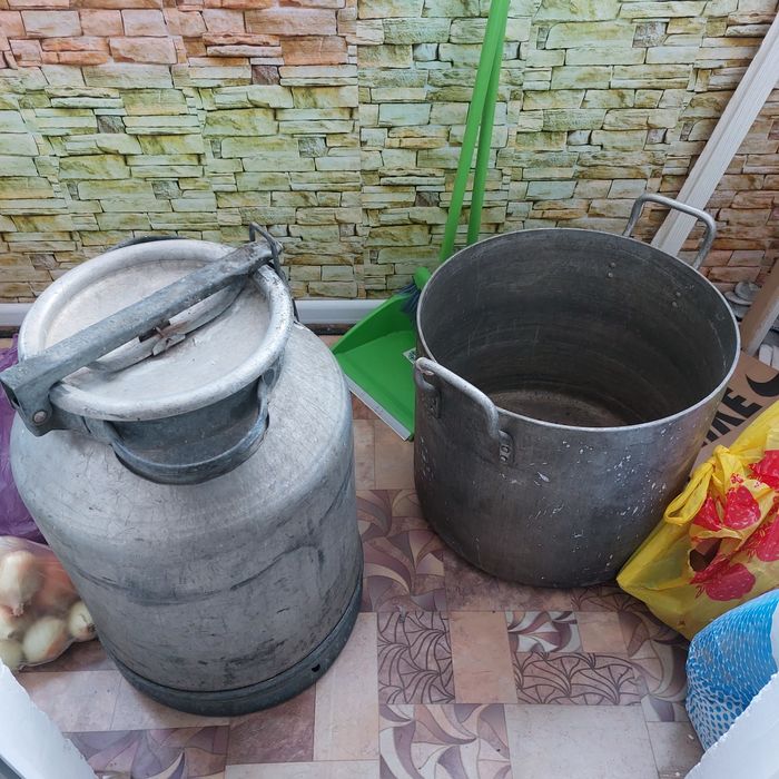 Продам флягу,  кастрюлю