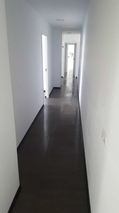 Proprietar-inchiriez  spatiu comercial P+3E,  zona centrala