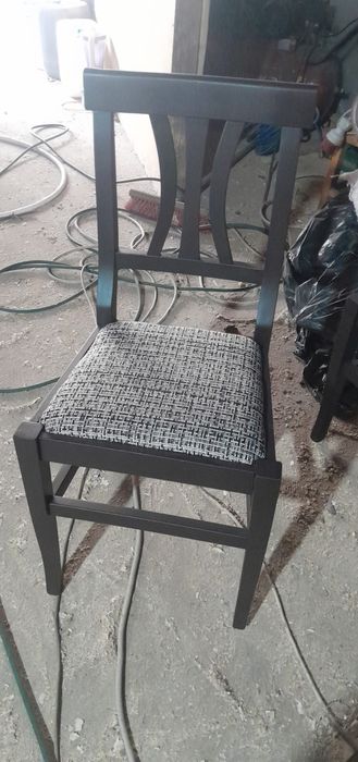 Masa 2.8 m cu 12 scaune 2500 lei