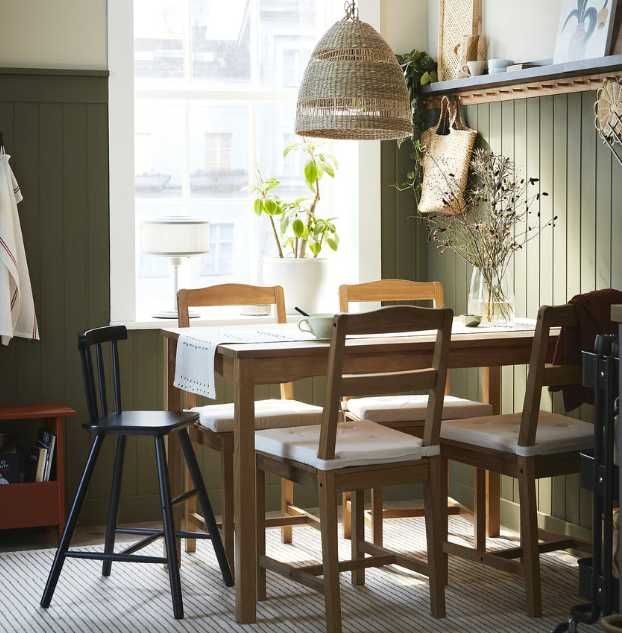 Masa + 4 scaune Ikea Hagernas