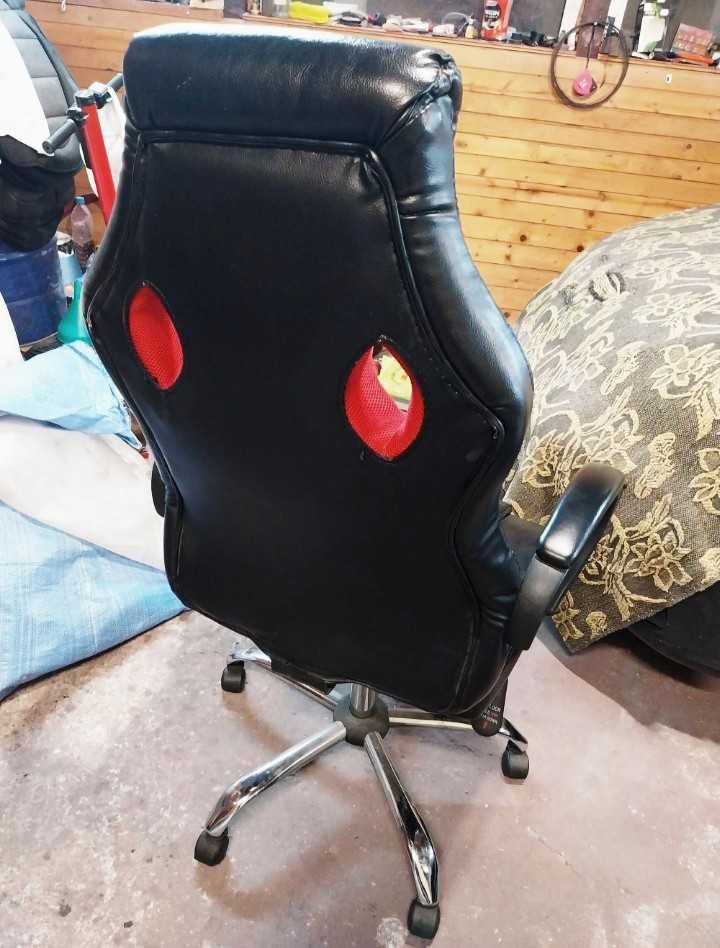 Геймърски стол червен