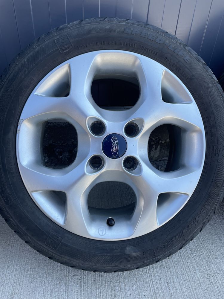 Set jante Aliaj Ford Fiesta pe 15