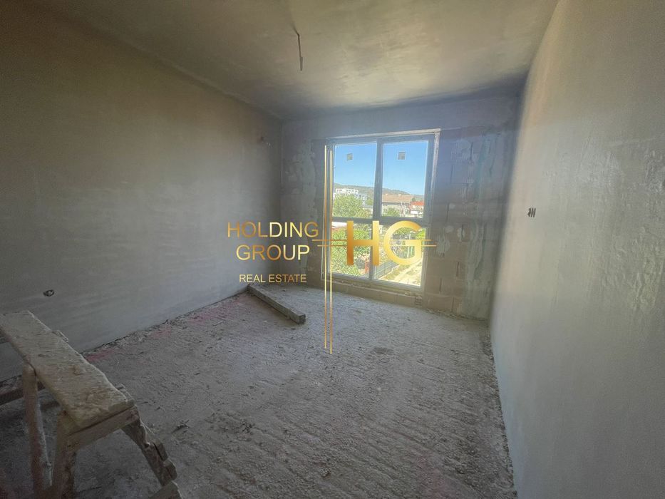 Продава се Двустаен апартамент в Варна, м-т Пчелина - 61 кв.м за 1435 €/кв.м - Снимка #1