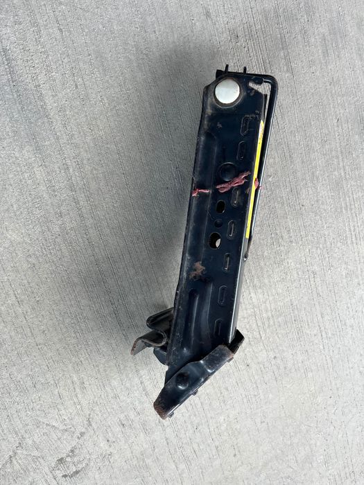 Крик за кола Ford