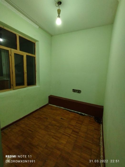 Srochna Yunsobod 7 kv 2*3/2/4  Sotiladi