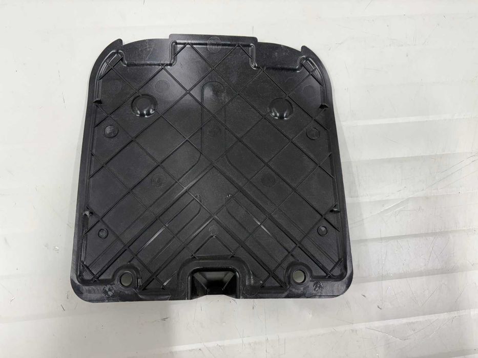 Капачка подкалник Сервизна капачка БМВ