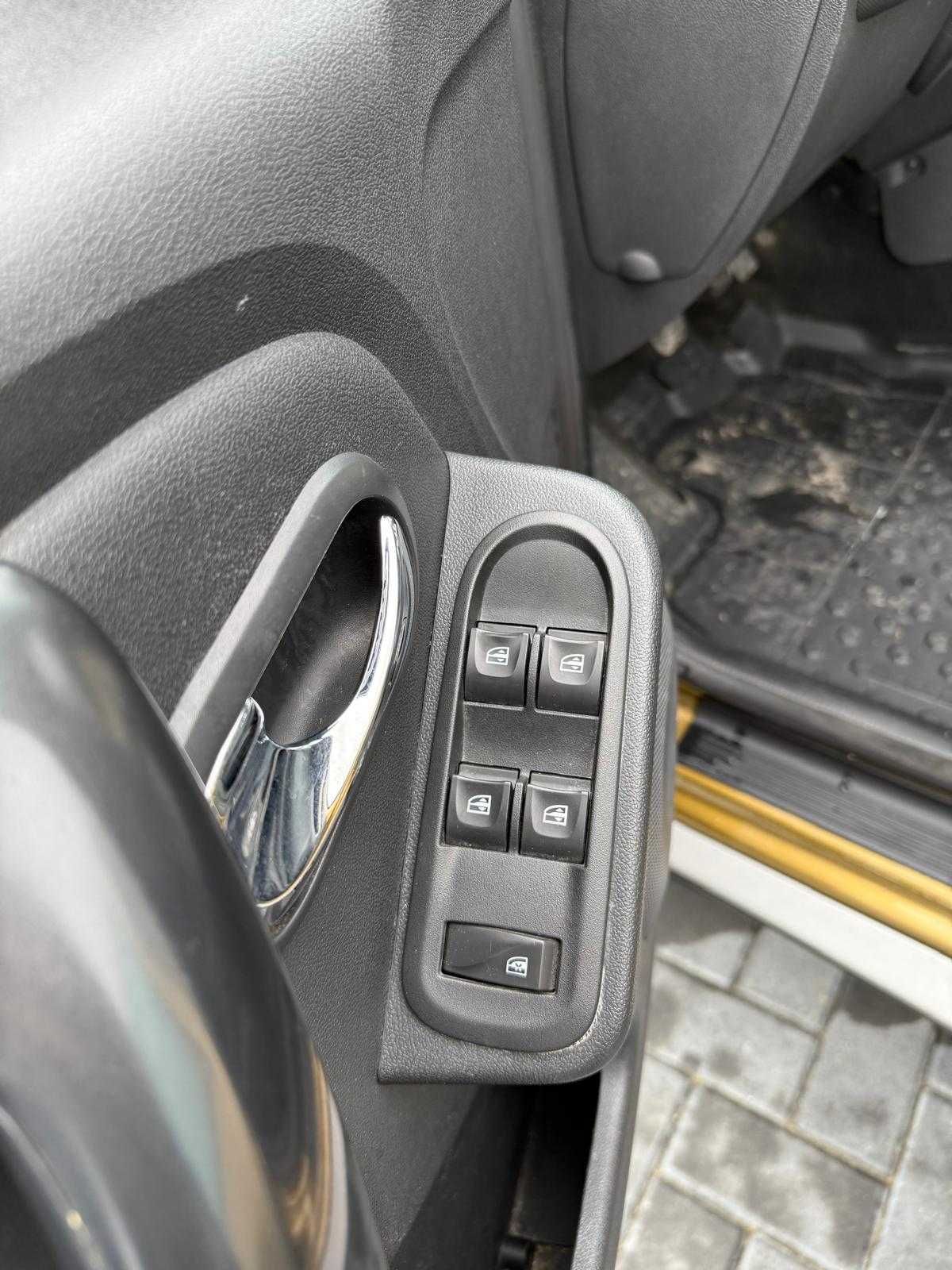 /// DACIA DUSTER - 4x4 EURO 6 ///