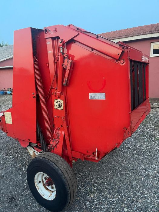 Presa baloti rotunzi balotiera manuala Fiatagri Hesston 5530 mica de d