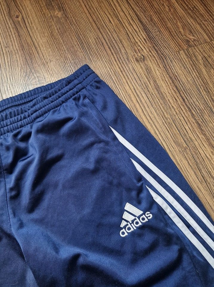 Страхотно мъжко долнище ADIDAS размер L / XL