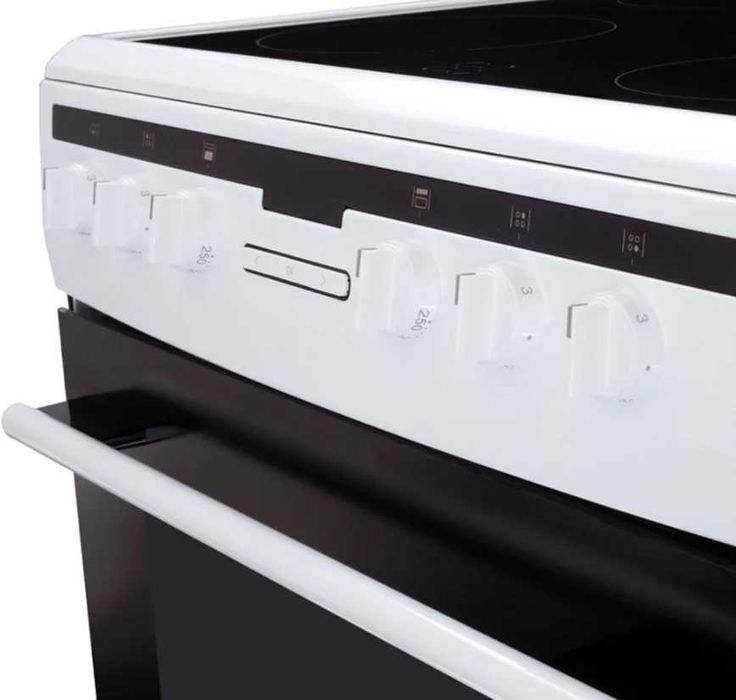 Amica 60 см. електрическа двойна фурна с керамичен плот