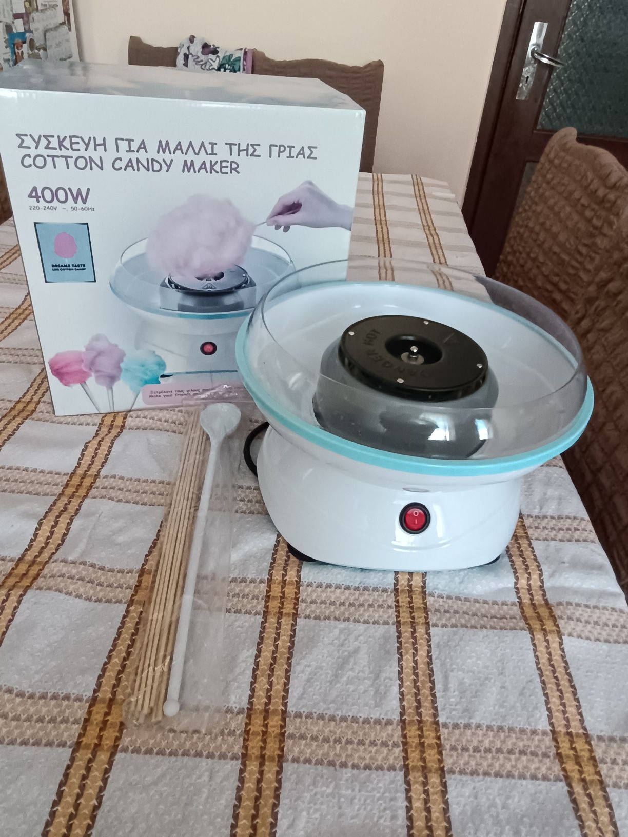 Машина за захарен памук