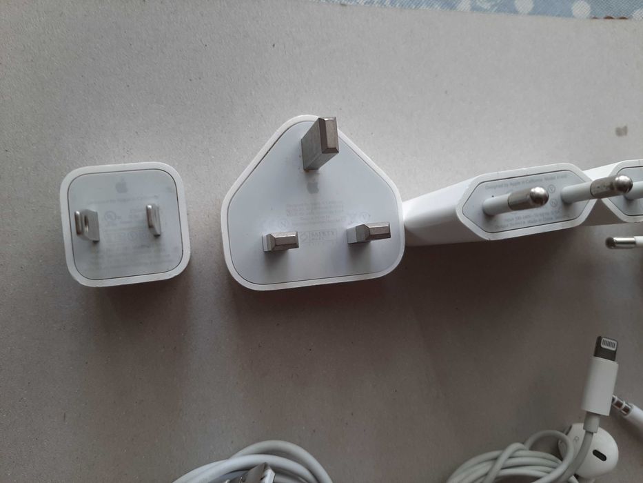 Incarcator iPhone / CASTI = Handsree / APPLE ORIGINALE