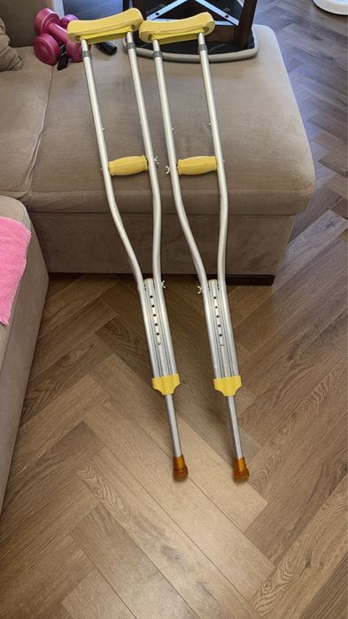 Продам костыли НОВЫЕ