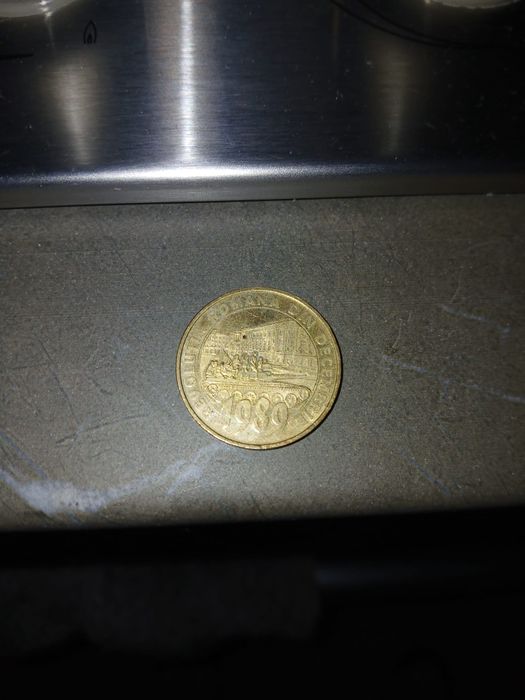 Vand monezi Revolutia 1989, 350 lei buc