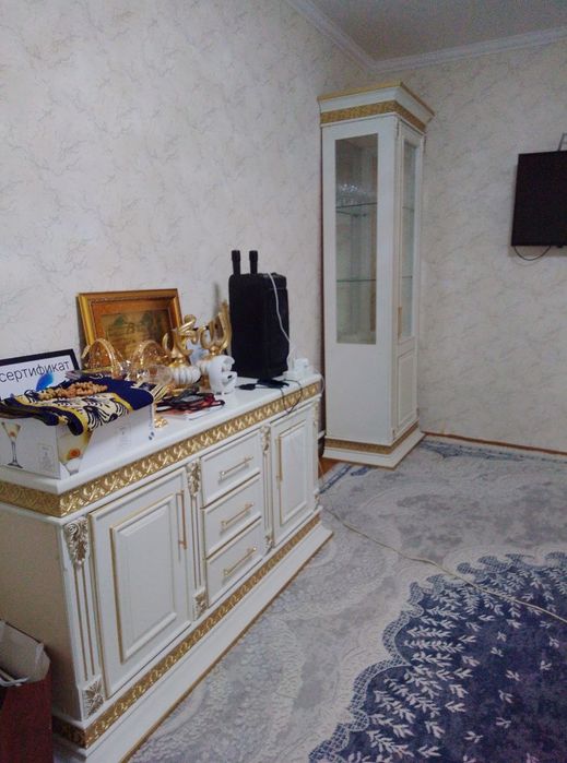 Mehmonxona uchun mebel