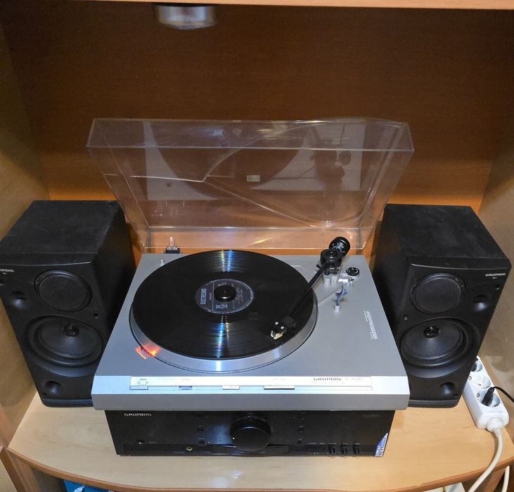 Turntable Grundig PS2500