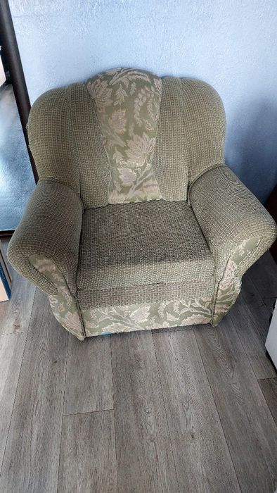 В продаже кресло кровать