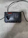 Încărcător Bosch GAX 18V-30 profesional