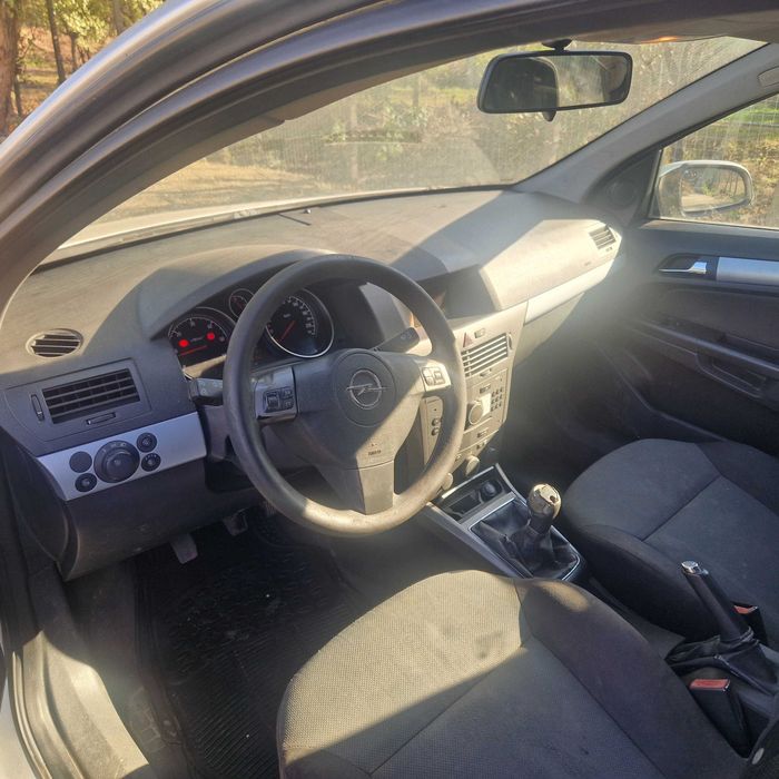Opel Astra H 2006 1.9d E4 inm ro 1350eu neg