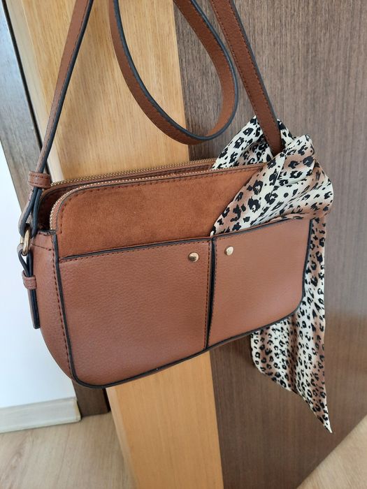 Сумочка женская Кросс-боди, кожа, 4 отдела два из них на замке