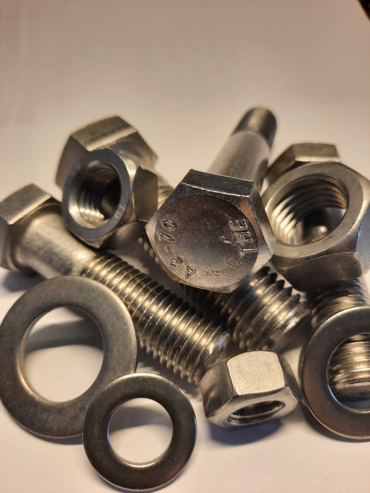 Suruburi, piulițe si seibe din oțel inox A2 metric M8-M20