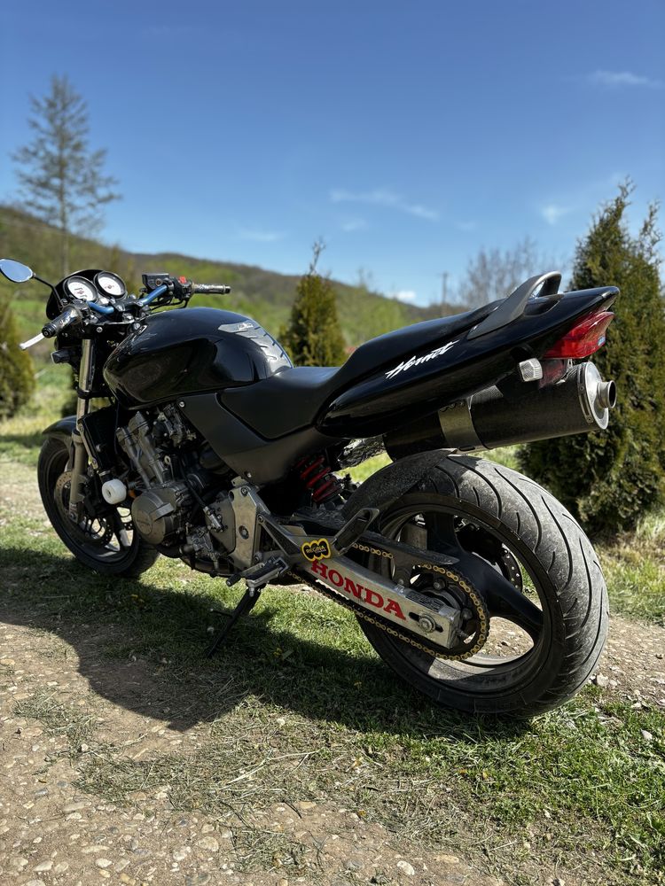 Vand honda hornet 600 pc 34