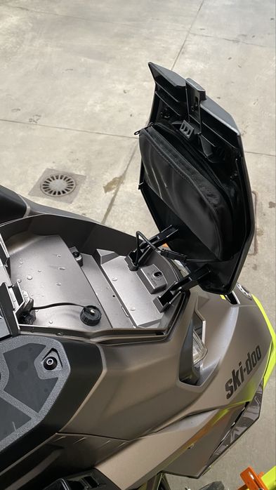 Snowmobile Ski Doo Summit X 850 E-TEC TURBO