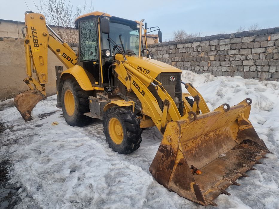 Услуги экскаватора. Услуги 3 в 1. Петушок.  Погрузчик.
