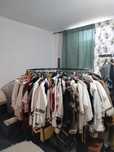 Spre vânzare ,,costume pentru serbări.