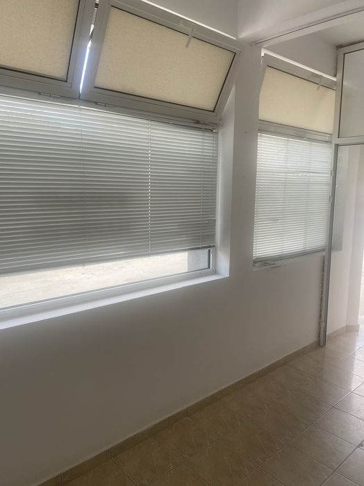 Дава се под наем Магазин в Варна, Възраждане 1 - 20 кв.м за 175 € - Снимка #2