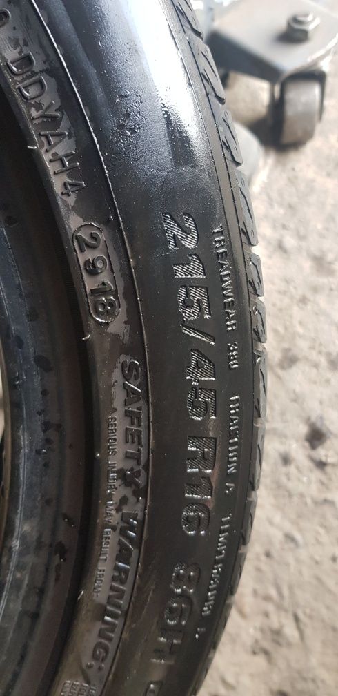 Летни гуми-16цола-215/45-1бр.-65лв."KUMHO"-като нови